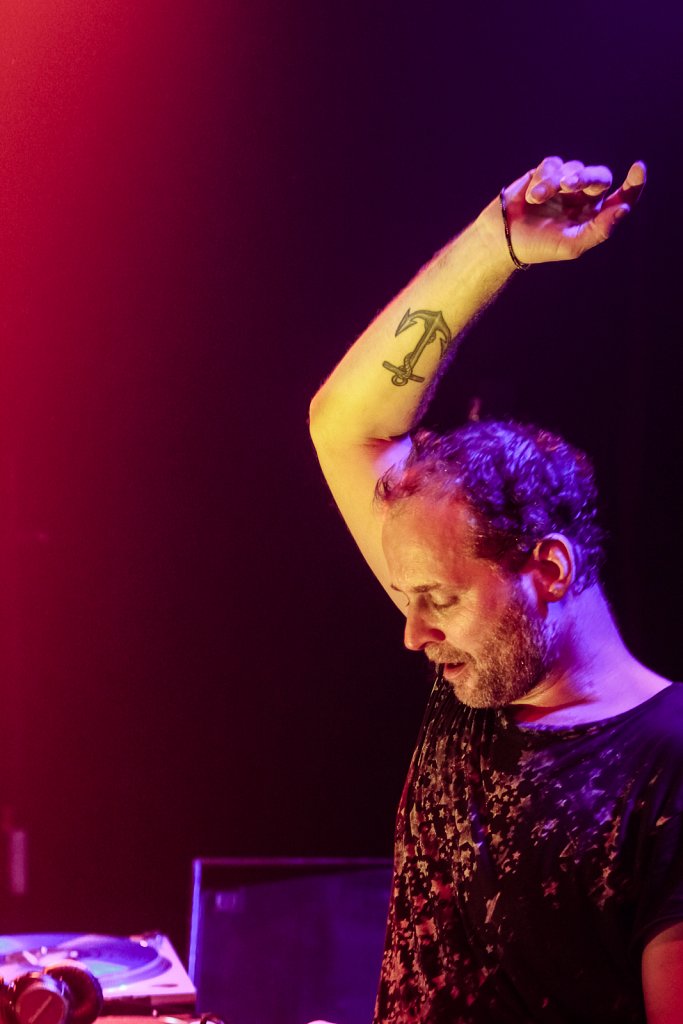 TIEFSCHWARZ (Basti , Souvenir Music, Berlin)